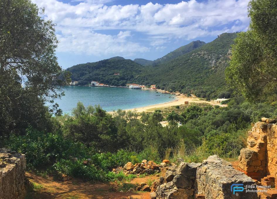 Creiro ruins & beach - Arrábida